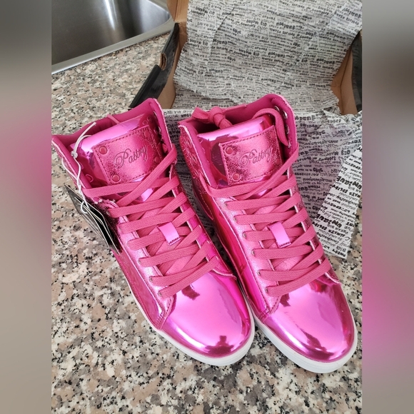 New Pastry Pop Tart Glitter High-Top Sneaker & Dance Shoe - FUCHSIA - Size 6.5 - Picture 3 of 4